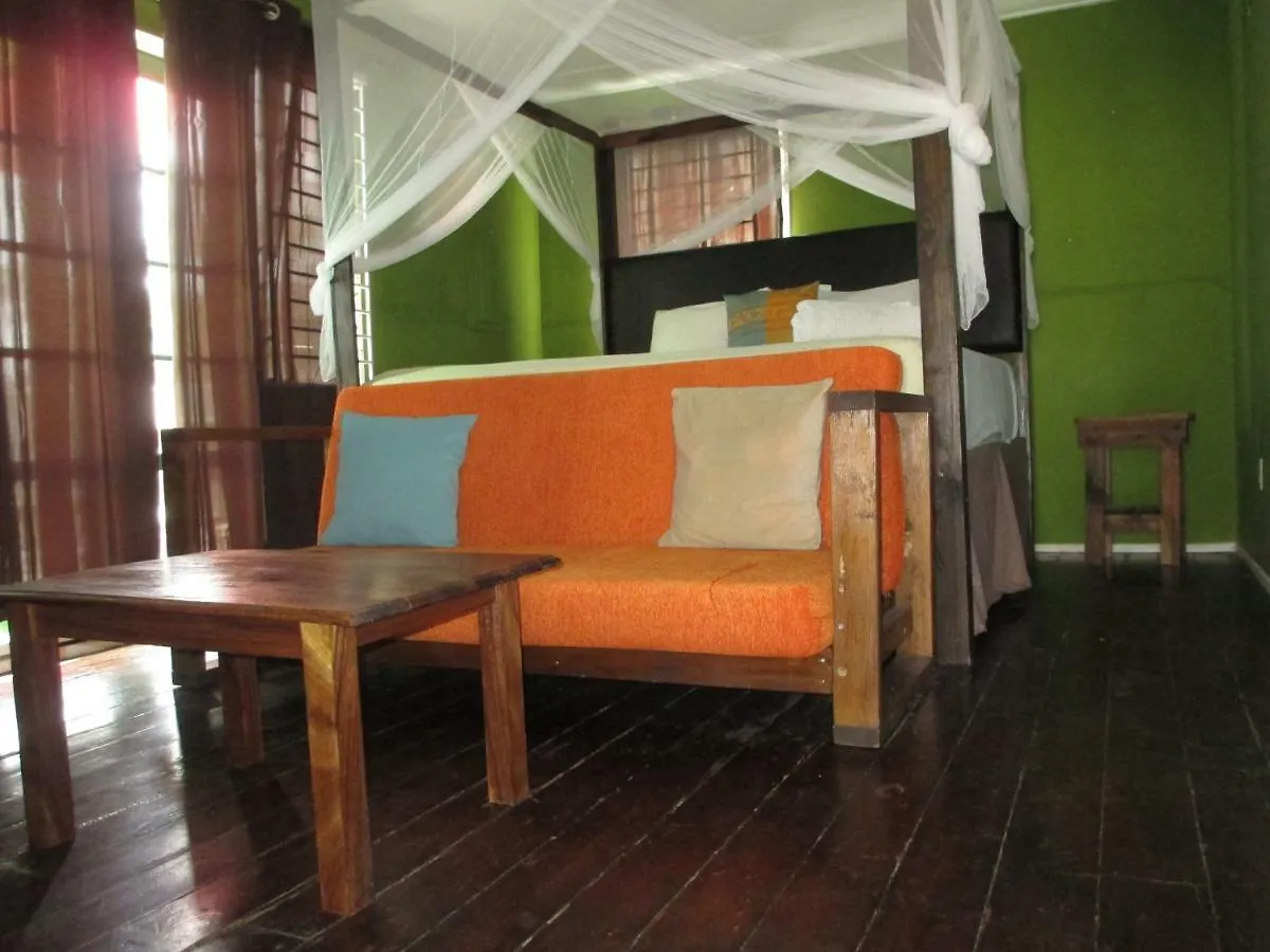 Kingsworth Bed And Breakfast Kingston
